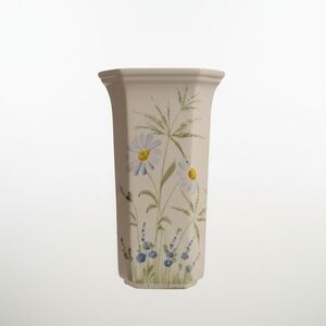 Ceramiche Leonardo Italian Hand Painted Floral Ceramic Decorative Vase
